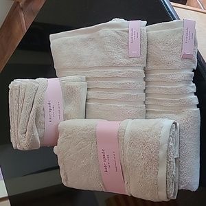 ♠️Kate Spade Bath Towel Set